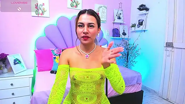 👅 Hot👠 - video by HannaPretthy cam model