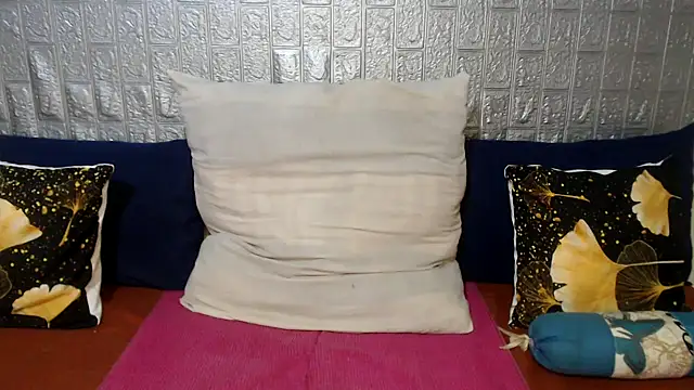 blowjob－カメラキャストのDiamondLuv29の動画