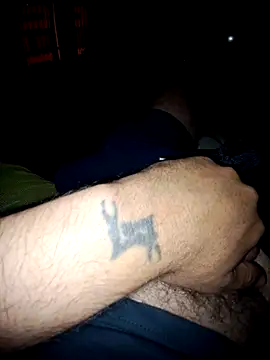 [13 Jun 21:46] Public Show－カメラキャストのMontefrankの動画