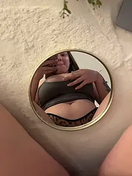 boobs and kit^^y in mirror😋😙