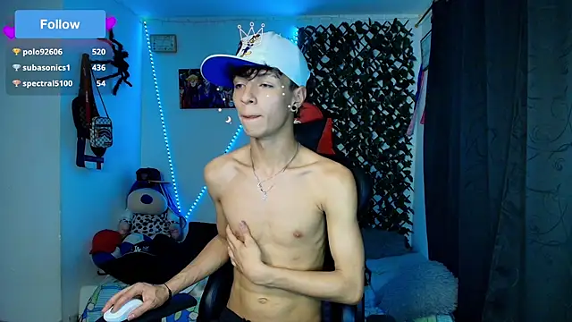 Show cum twice – video od webkamerové modelky twink_sebas_