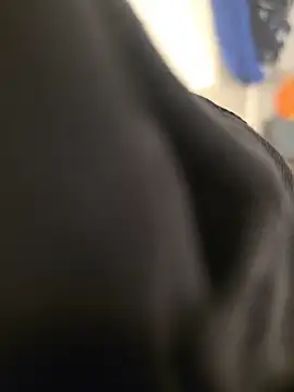 [9 Nov 02:42] Public Show - video by Jovende28 cam model