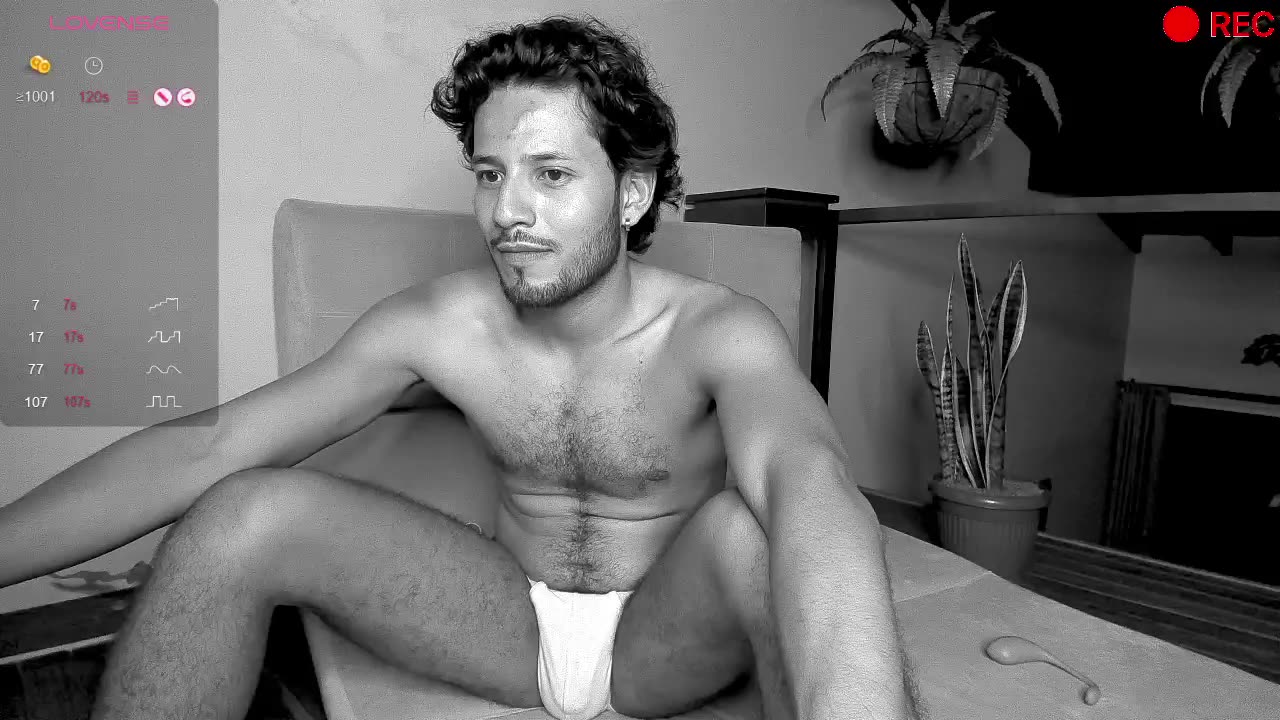 BLACK AND WHITE SHOW - video van Nicholasrodrii cam-model