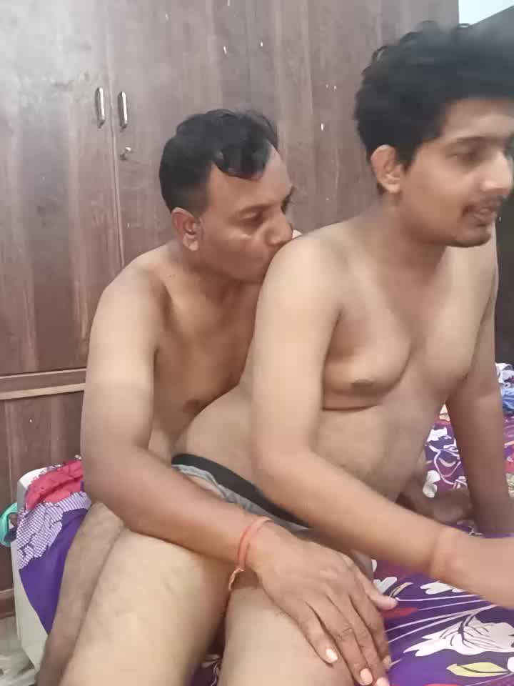 [5 Sep 00:12] Private Show - vidéo du modèle de showcams Sexy_bitch_23