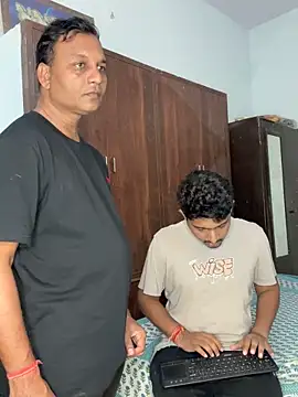 Humiliation, face slap, hand job with cum and cum facial, ACI - vidéo du modèle de showcams Sexy_bitch_23