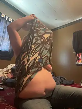 [19 Apr 10:20] Public Show－カメラキャストのCherishWilliamsの動画