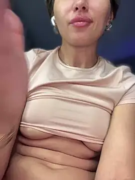 Private Show - video by MobiLiveShow