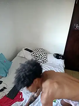 [15 Dec 16:56] Private Show Position in Four and Missionary - video by CurvyHeat cam model