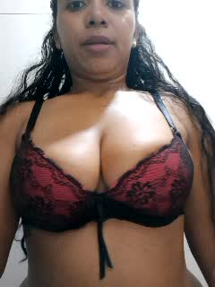 I love playing in the bathrooms - Vídeo de cindy_damm, modelo de vídeos