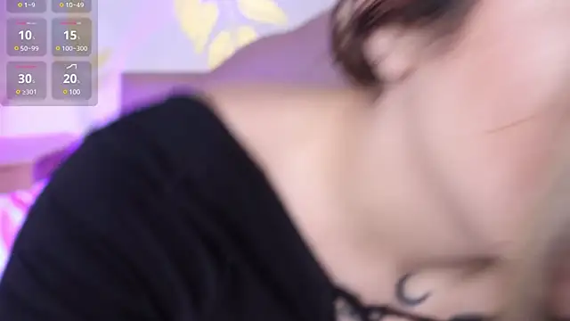 Dancing and play with pussy♥ - vídeo de ashleyvalirya