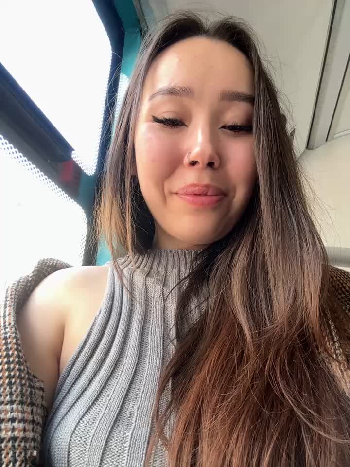 Playing with pussy and moaning on the bus