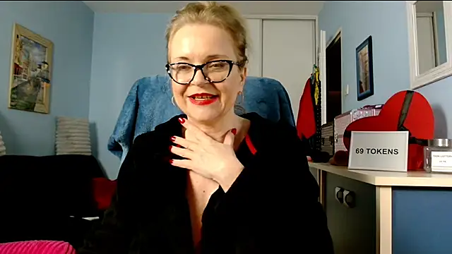 Private Show With My Fan - Philip - video by sexyjennyeu cam model