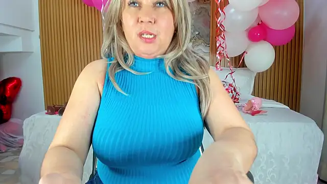 Enjoying your hard cock - video by Danna_topless cam model