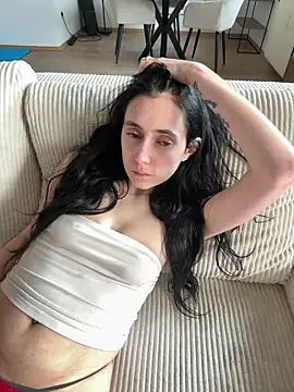 [13 May 16:11] Private Show - vídeo de Lena_Lang modelo de câmara