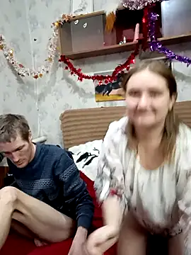 Наездница кремпай – video modela na kameri Koketka_nelegal_