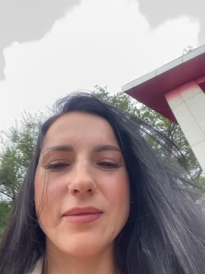 [10 Sep 09:00] Private Show - video Roxana-Sexy kameramallilta