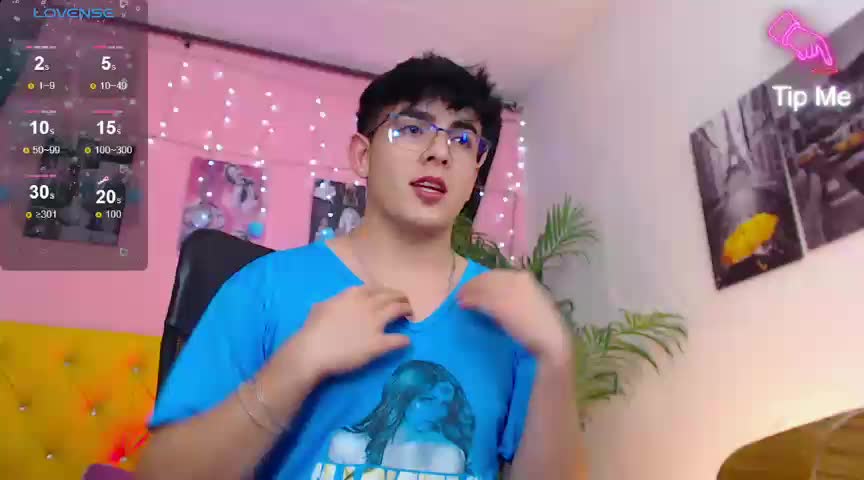 Sexy and Hot Big Cum - video by nolan_twink1 cam model