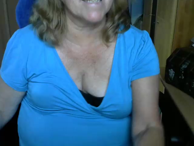 [9 Jun 21:15] Private Show – видео вебкам-модели _sunshine__