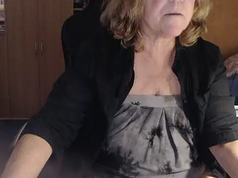 [16 Dec 19:04] Private Show – видео вебкам-модели _sunshine__