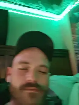 Fucking wifeyyyyy - video by Nester8181 cam model