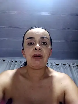 Anal mi amigo espiando 😈 - video by Samantha_Sullivan_ cam model