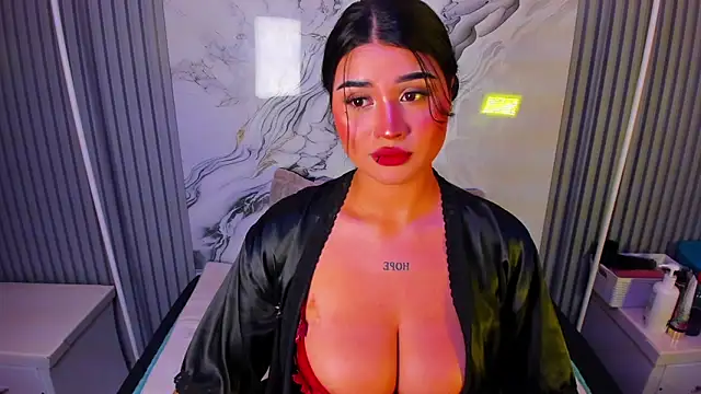 ahegao and fuck tits🥵 - vídeo de la modelo de cam venusowen_