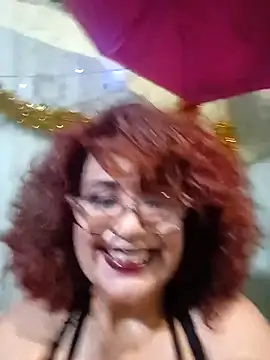 e Show Charismatic🔥 - vídeo de la modelo de cam cristal_thailor