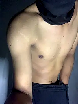 [18 Dec 15:44] Public Show - video của người mẫu cam HARLEYSLUT20