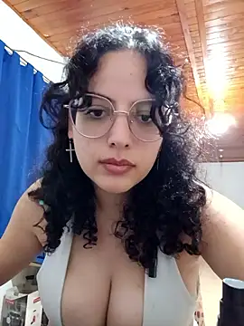 [5 Jun 22:18] Private Show - video by babyluna939 cam model