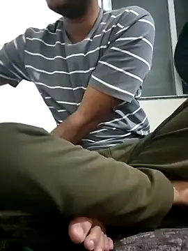 striping Private Show - young-hairy-jon 캠 모델의 동영상