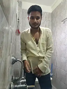 on toilet seat Private Show - young-hairy-jon 캠 모델의 동영상