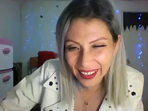 Yes Gimo of pleasure – video modela na kameri alixia81