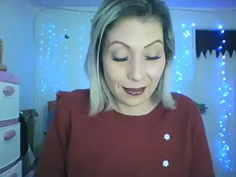 Kisses my love - video by alixia81 cam model
