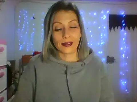 Sensitive clitoris – video modela na kameri alixia81