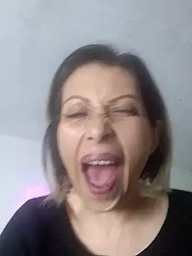 very, very wet (squirt) - відео від вебкаммоделі alixia81