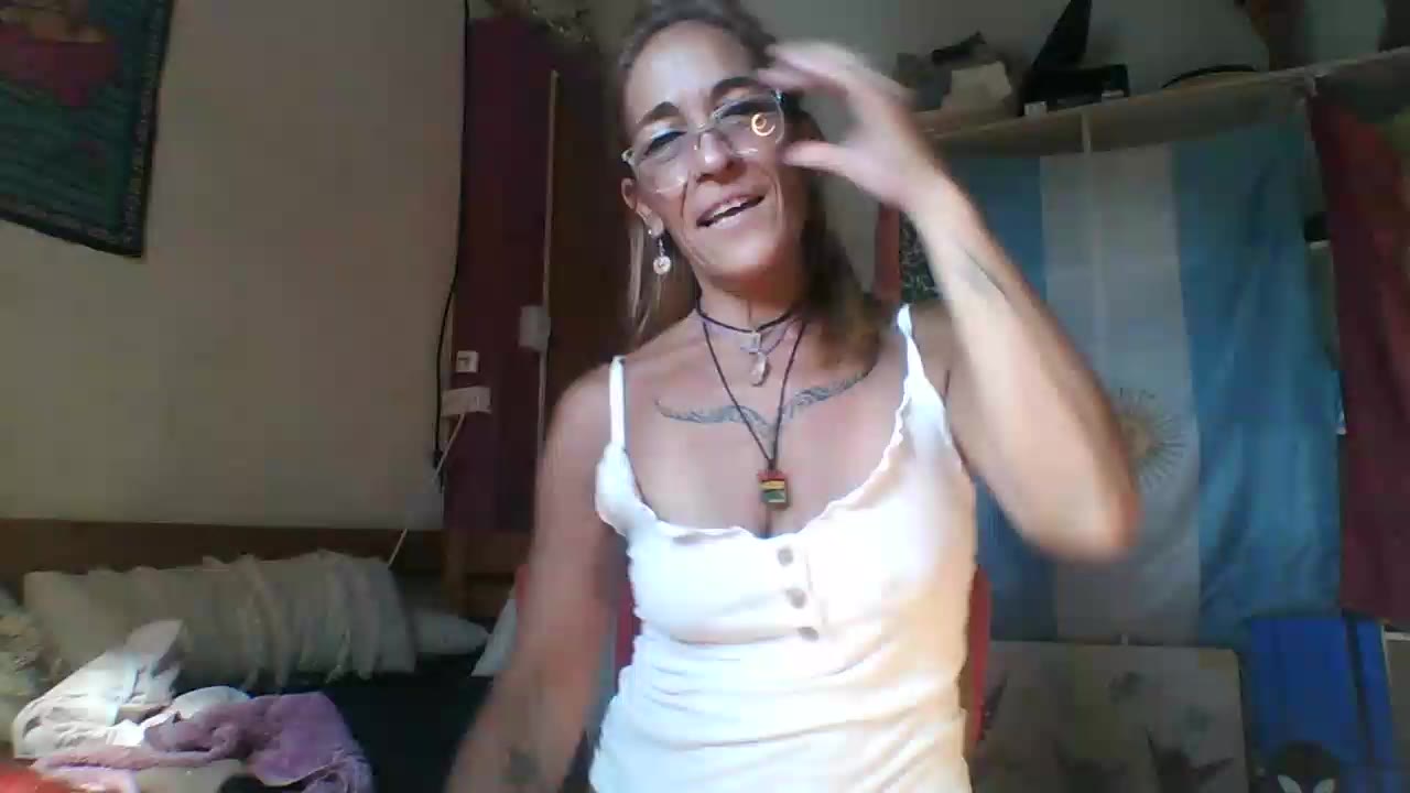 [6 Nov 09:10] Private Show - 視頻由 sabinytahot 主播提供