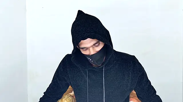 [26 Nov 16:03] Private Show - video by Max_morning_star cam model