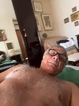 [9 Jun 19:07] Private Show - Vídeo de 4n4l1zz4m1, modelo de vídeos