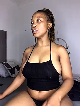 VIBRATOR AND ASS SHAKING - video Doja_Peach kameramallilta