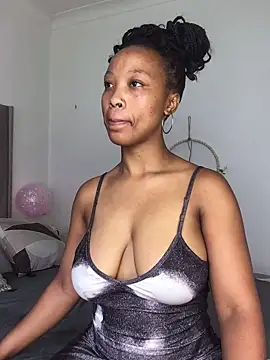 PUSSY RUBS - video Doja_Peach kameramallilta