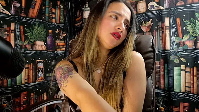 Delicious orgasm while using my toys and very creamy pussy - video oleh model kamera julietta___jackson