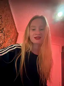 7 Nov 23:31 😏 - video by saint_cat25 cam model