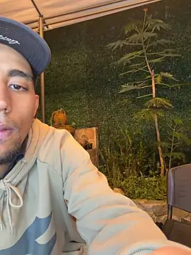 he fucks me outdoors 🧿🙈😏💧😍 - video oleh Annyeli kamera model