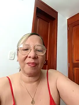 374[20 Feb 09:39] Private Show - video di EliteCoupleMM modella di cam