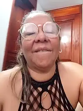 467[4 Mar 10:20] Private Show - video di EliteCoupleMM modella di cam