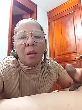 486[6 Mar 06:58] Private Show - video di EliteCoupleMM modella di cam