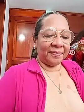 676[10 Apr 09:59] Spy Show - vidéo du modèle de showcams MATTHEW_MRANDA