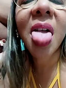 2082[3 Sep 20:26] Private Show - video di EliteCoupleMM modella di cam