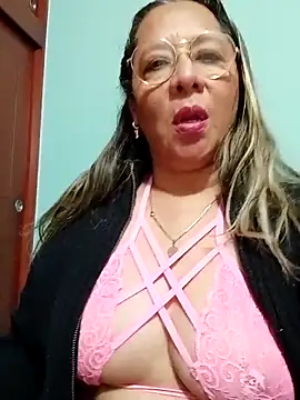2091[8 Sep 23:29] Private Show - video di EliteCoupleMM modella di cam