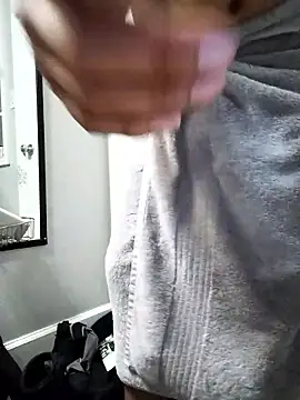 [11 Jan 03:40] Public Show - video by Boss199971 cam model